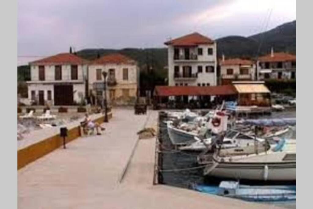 Christie'S Ground Floor Apartment By The Sea Kato Gatzea Exterior foto